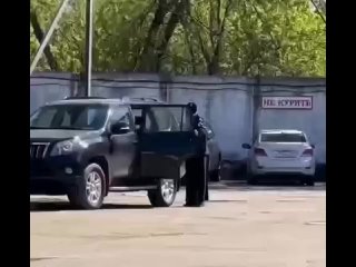 anecdote of the day: the moscow priest arrived in the traffic police on the land cruiser prado and received a number with three sixes when he had not yet determined