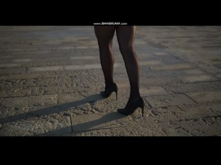 girl in tights 05/06/25. 13
